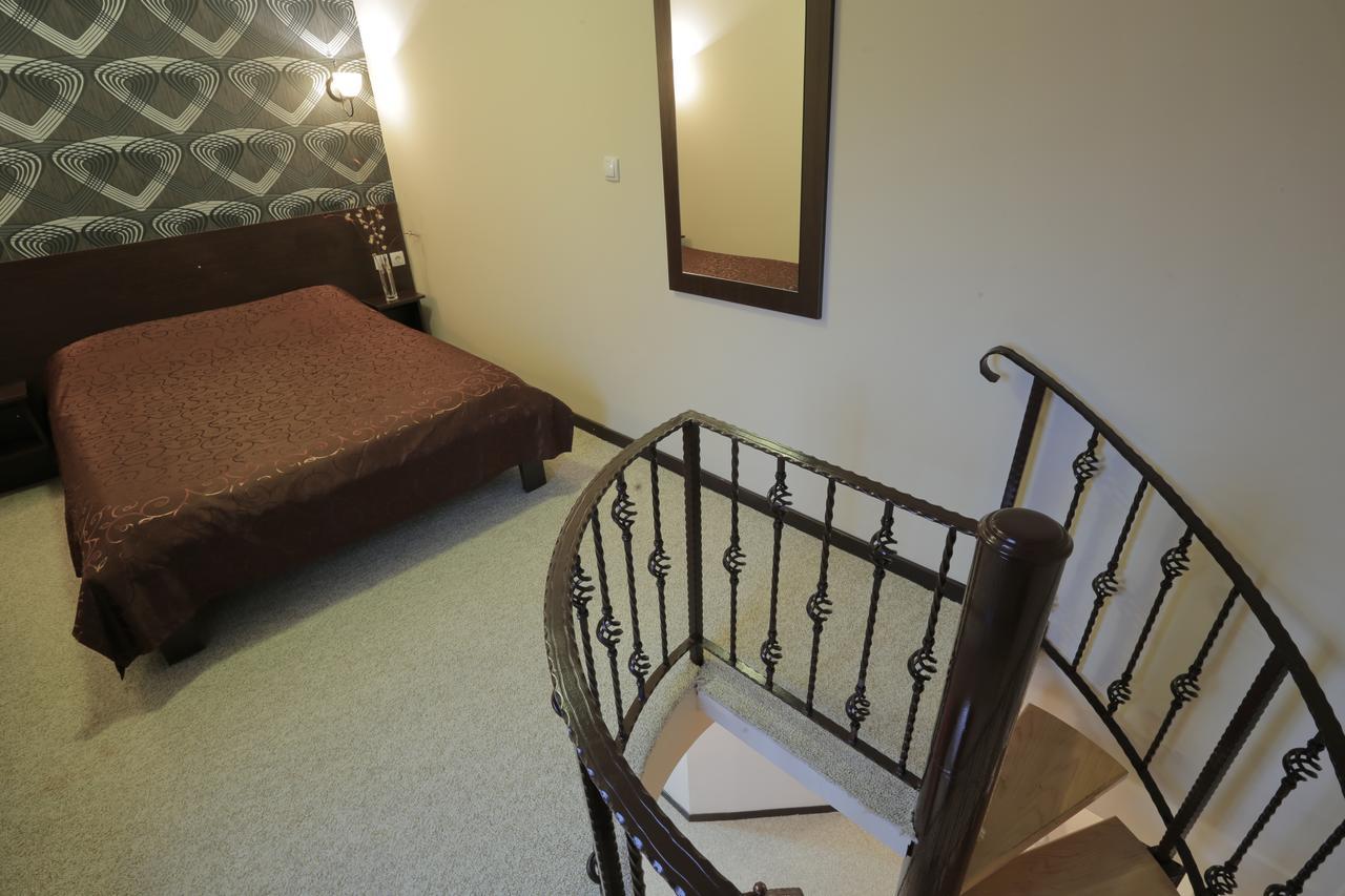 Motel Prenociste Knez Sombor Esterno foto